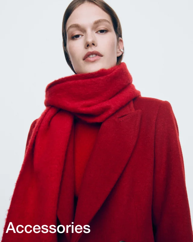 Display images to show real-time content