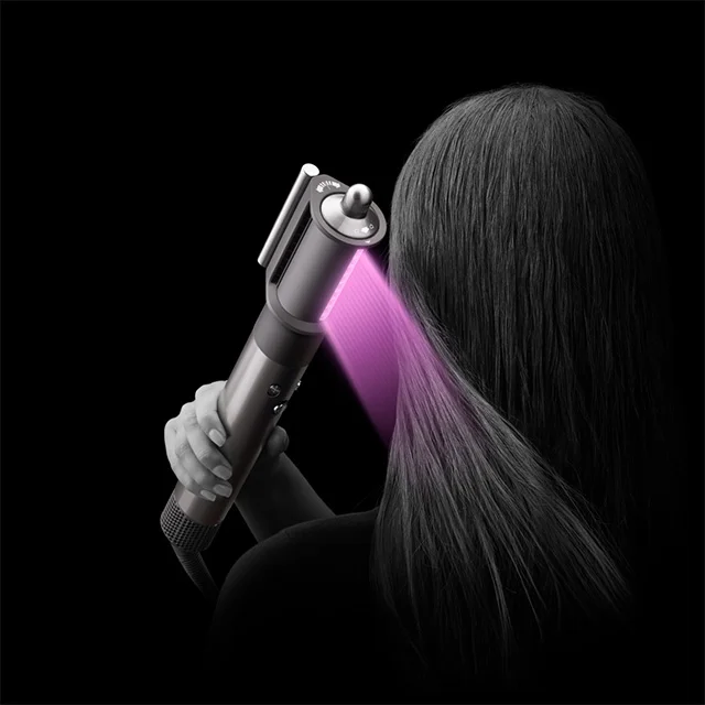 Dyson Airwrap multi-styler with illustrated Coanda effect