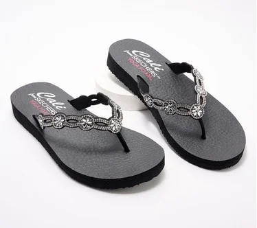 Skechers Meditation Vegan Scalloped Thong Sandals - Floral Candy