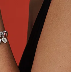 Model wearing Pandora Jewlery