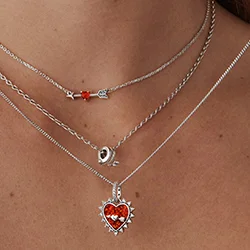 Model wearing Pandora Jewlery
