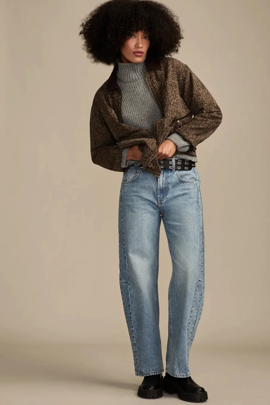 Image of Lucky Brand Barrel Leg - Women's Jeans Denim Pants in Ride Along Wash