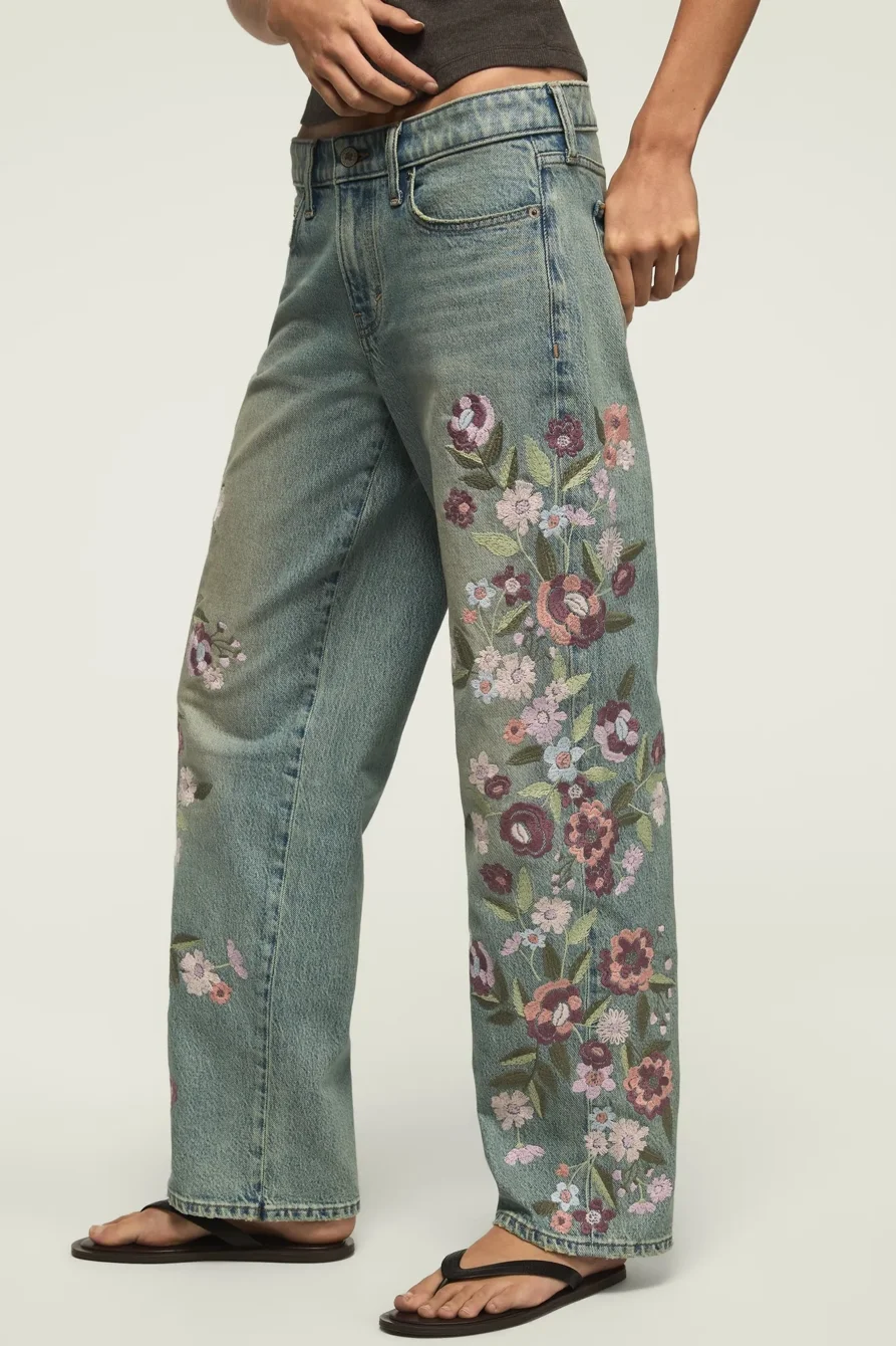 Image of Lucky Brand Lucky Legend Embroidered Baggy - Women's Jeans Denim Pants in Floral Bouquet Wash