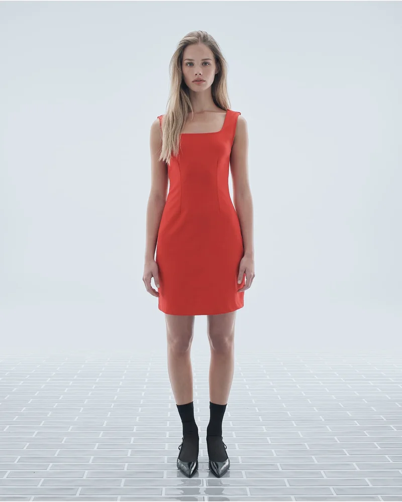 [Editorial Image]The Dream Square-Neck Dress |  The Studio Slingback Flat