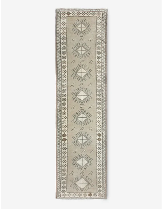 Vintage Turkish Hand-Knotted Wool Runner Rug No. 221, 3'1" x 10'
