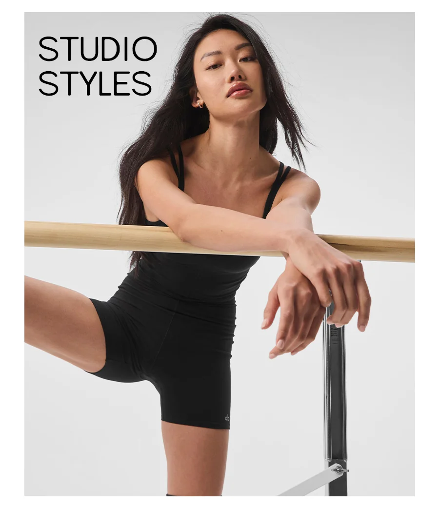 STUDIO STYLES