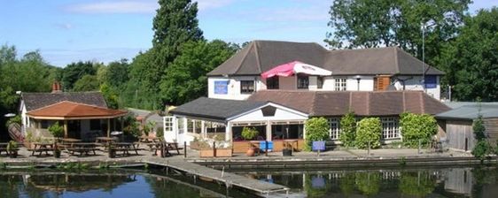The WatersEdge, Canal Cottages