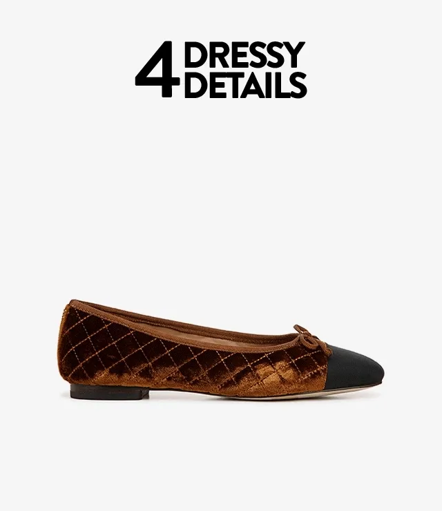 Dressy details: flats, pumps, mules and heeled sandals.