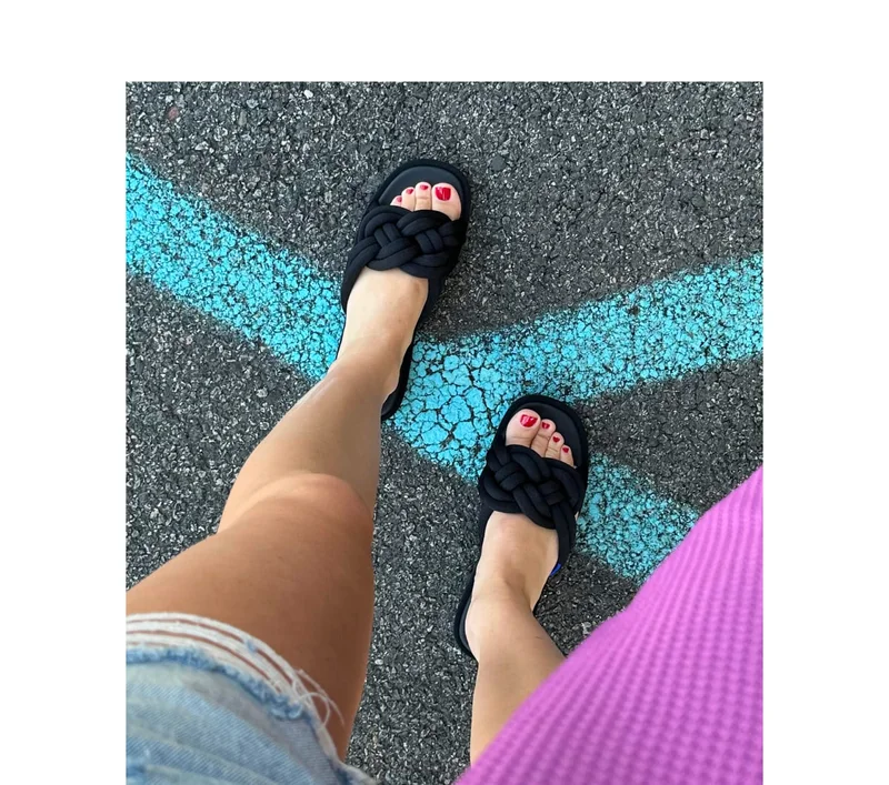 SHOP THE SUMMER SANDAL SHOP THE SUMMER SANDAL