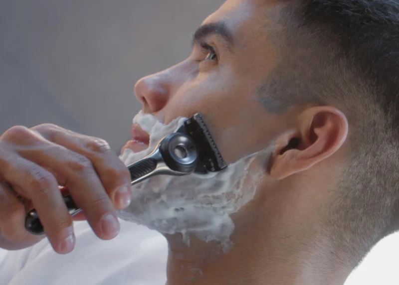 GilletteLabs with Exfoliating razor bar in use