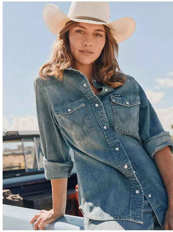 Women's Vintage-Fit Denim Western Snap Shirt