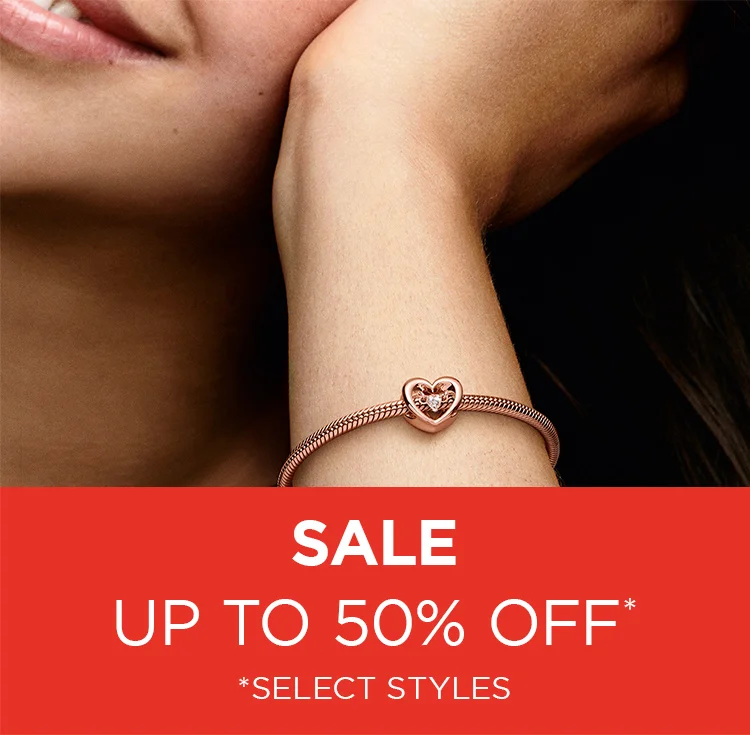 Model wearing Pandora jewelry Model wearing Pandora jewelry