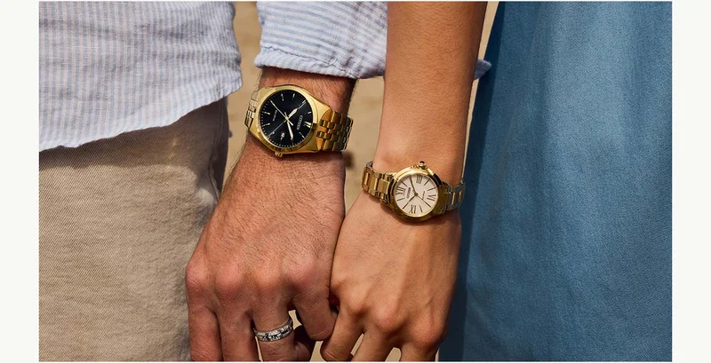 Go to where elegance meets modernity and you’ll find the classically styled, technology-driven Corso, with a gold-tone stainless steel case and a striking black three-hand dial.