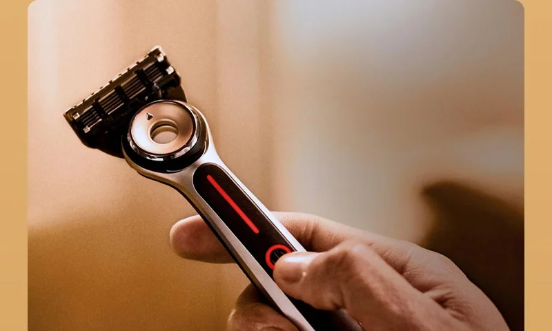 GilletteLabs Heated razor