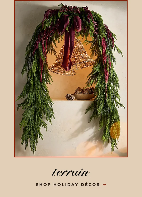 shop holiday decor