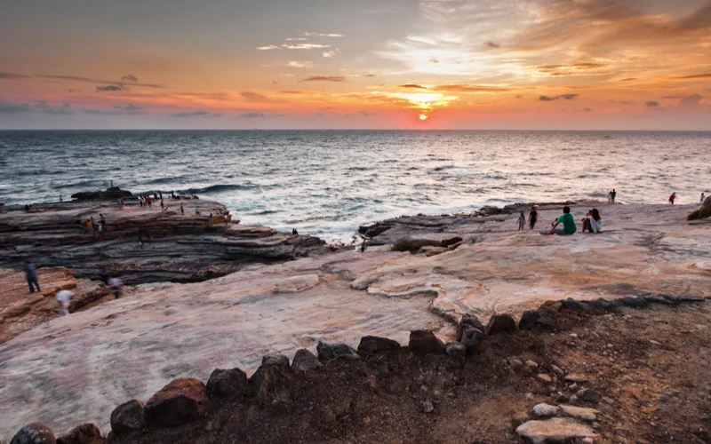 The sunset at Shirahama's picturesque beach front is a local highlight not to be missed.