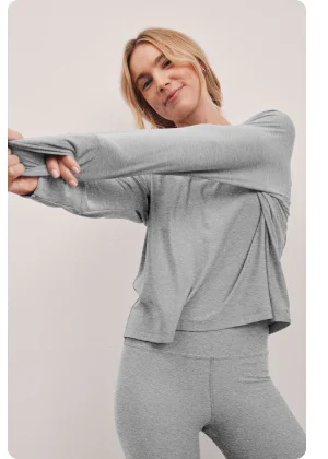 Featherweight Daydreamer Pullover in Silver Mist