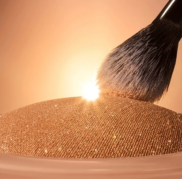 Give skin a glow luminous enough to be lunar. Give skin a glow luminous enough to be lunar.