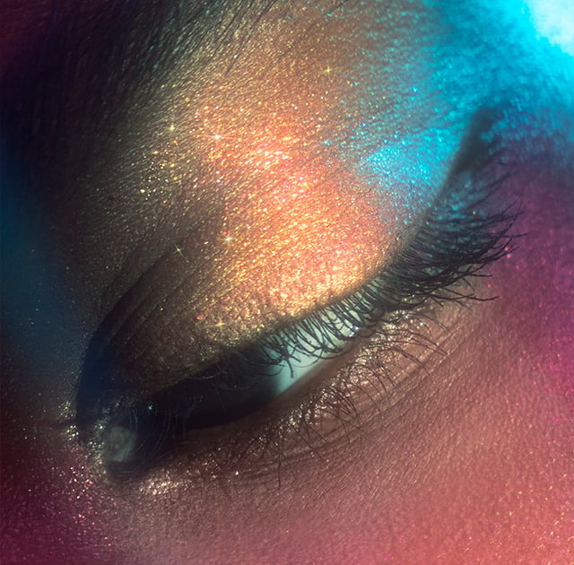 Add extra sparkle to eyes with this sheer shadow topper. Add extra sparkle to eyes with this sheer shadow topper.