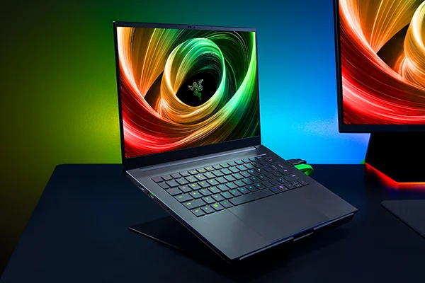 Razer Main KV