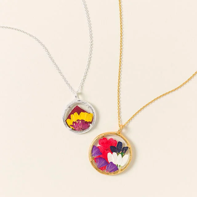 Custom Birth Month Flower Bouquet Necklace