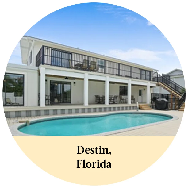 Enjoy effortless coastal vibes at a contemporary private home rental in Destin, Florida.