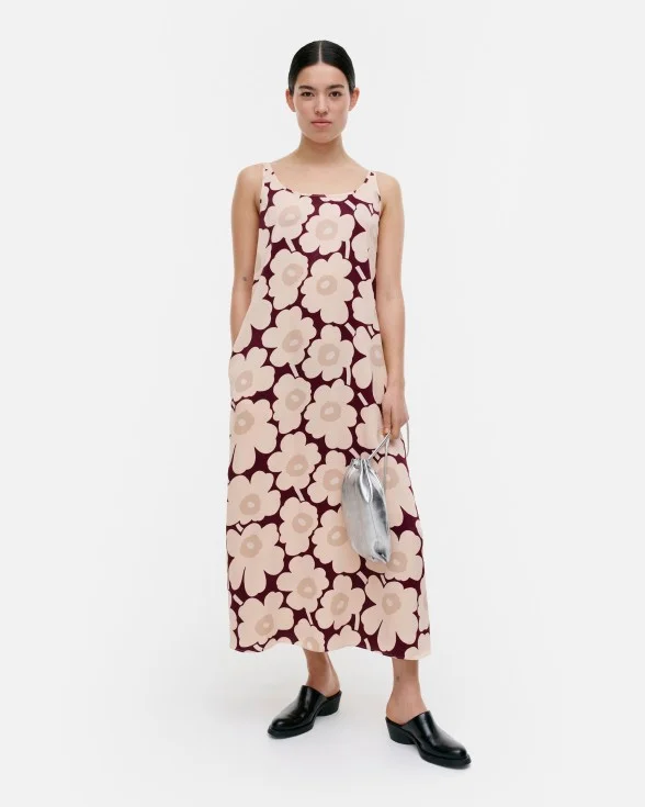 Seurassa Unikko dress