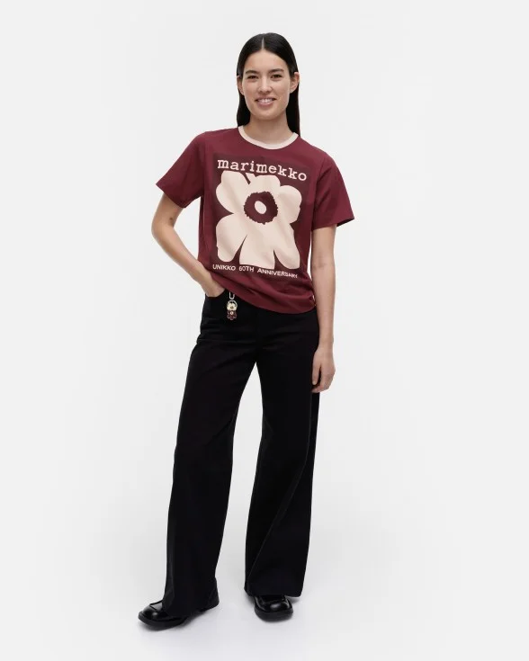 Erna Unikko placement shirt