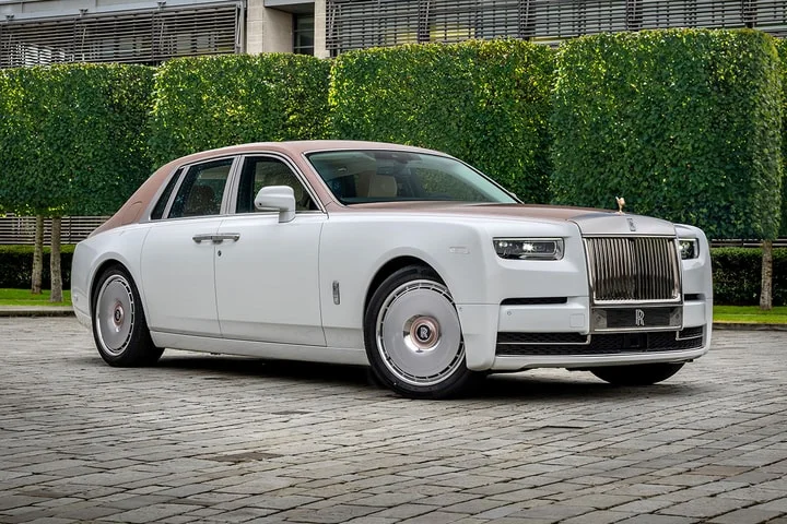 ✨ Rolls-Royce Reveals One-of-One Phantom Dentelle Inspired by Couture Lace