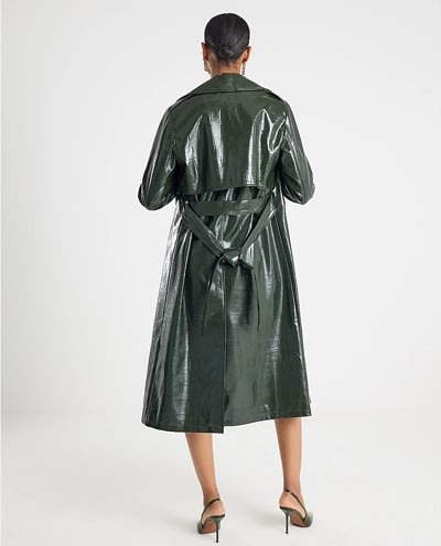 Coats & Jackets
