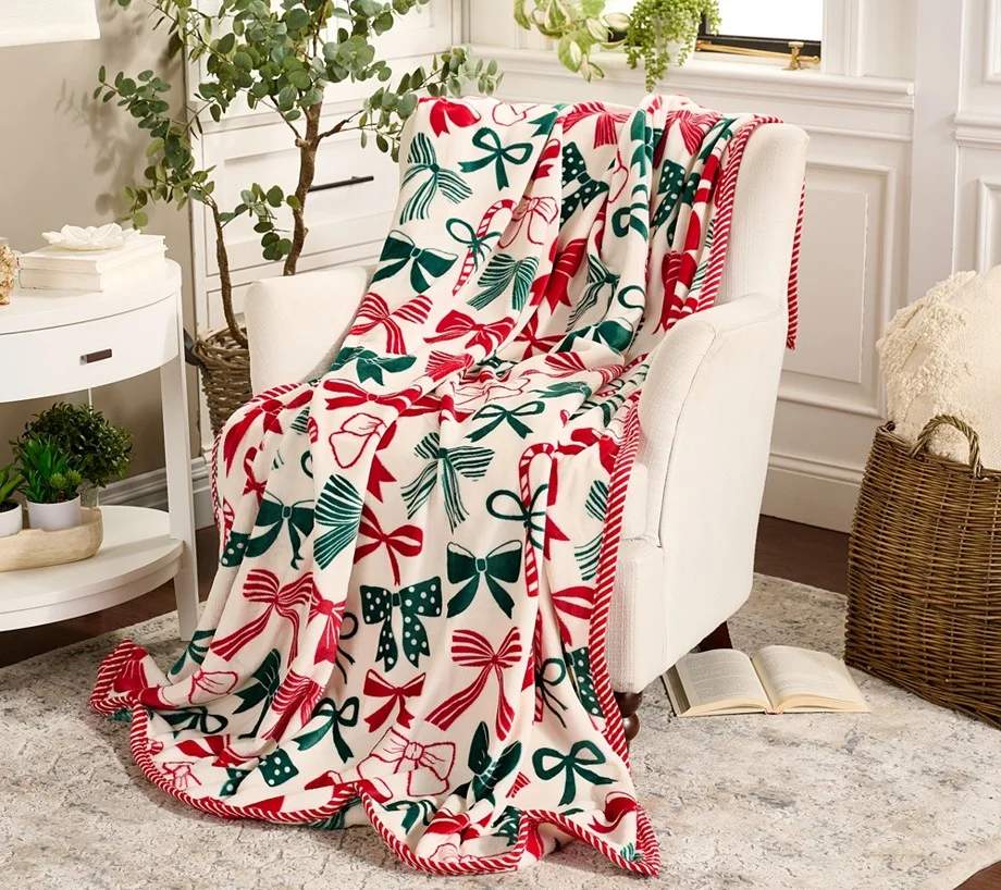Kringle Express 60x80 Holiday Printed Throw with Border