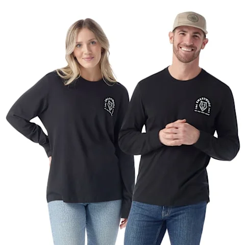 Bear Stare Graphic Long Sleeve Tee