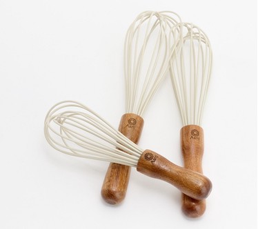 Aarti Sequeira Set of 3 Non-Stick Multi-use Whisks