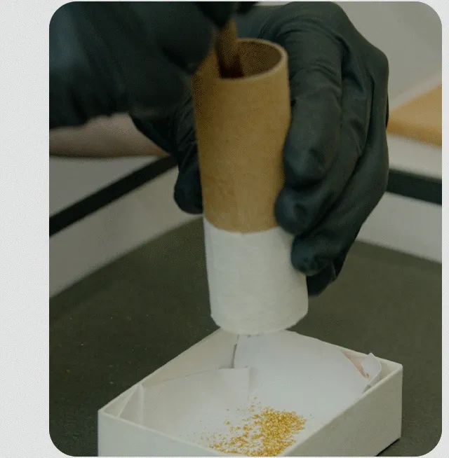 Detailing the process of traditional Japanese Sunago-maki.