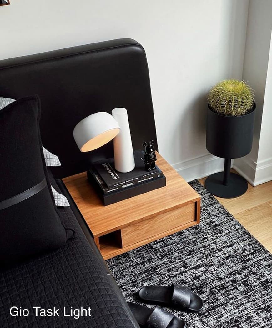 Gio Task Light