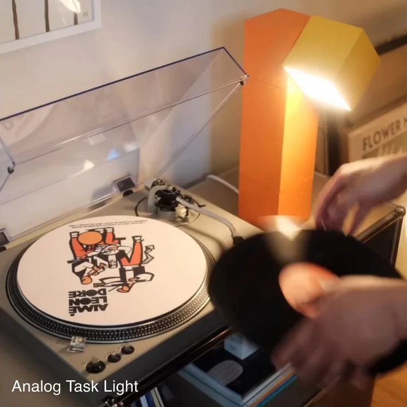 Analog Task Light