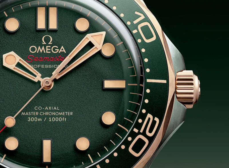 Focus on a Diver 300M dial