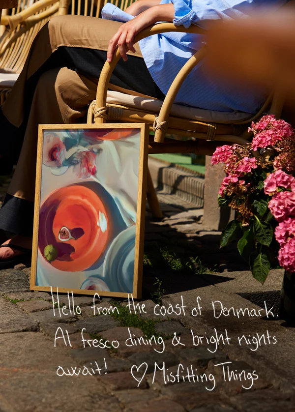 Postcard from Misfitting Things