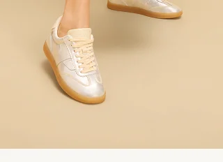 Collins Casual Lace-Up Sneaker - Image