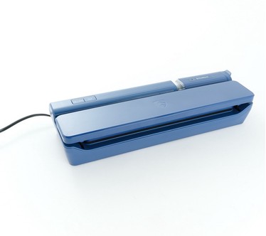 FoodSaver 2-in-1 Vacuum Sealing System with Handheld Sealer