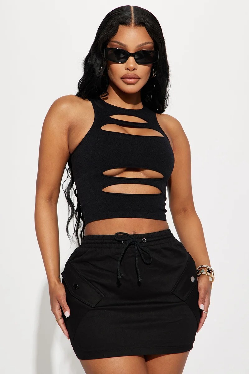 Image of Tory Cut Out Seamless Top - Black
