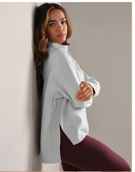 DreamGlow™ Mock Neck Pullover