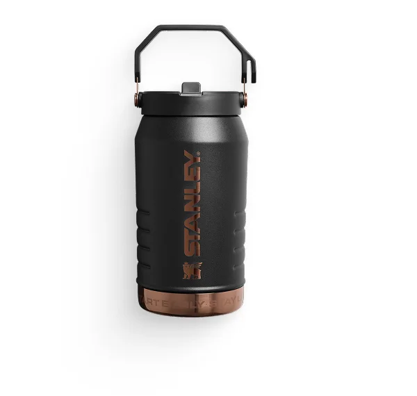 The Messi x Stanley IceFlow™ Flip Straw Jug | 64 OZ