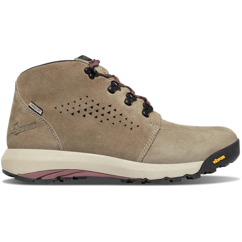 Image of Women's Inquire Chukka