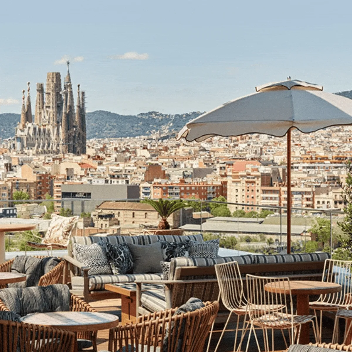 Al fresco dining GIF