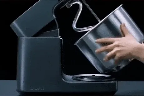 Positioning the steel bowl on Halo