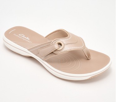 Clarks Cloudsteppers Thong Sandals - Breeze Reyna