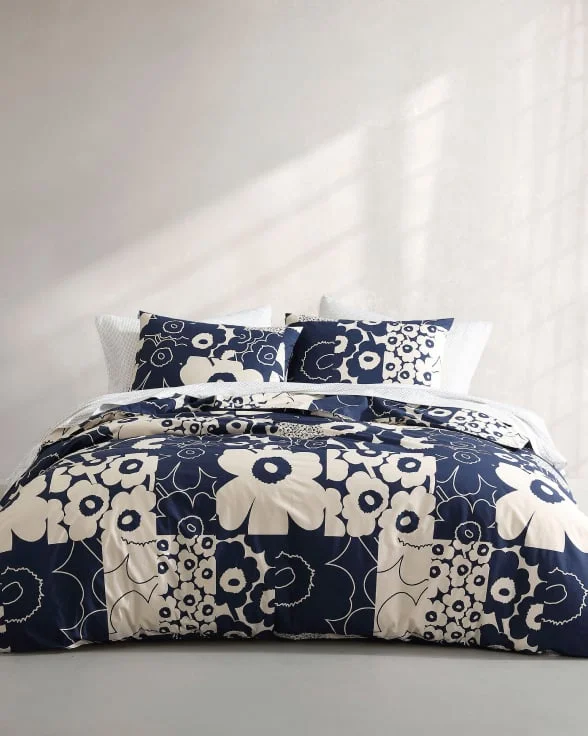 Unikko Kollaasi F/Q Duvet cover and sham set Unikko Kollaasi F/Q Duvet cover and sham set
