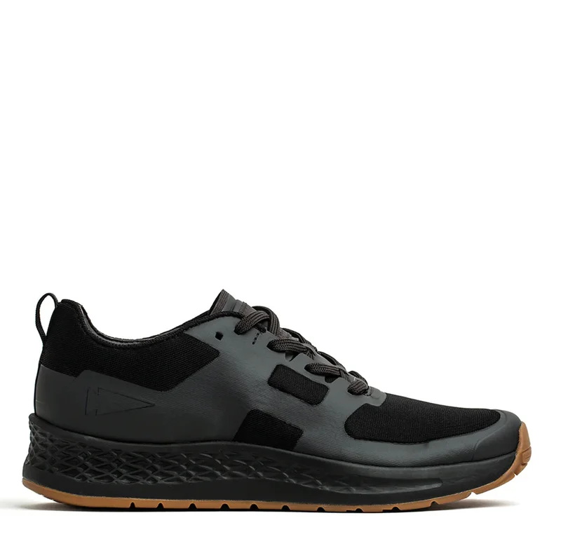 Image of Rough Runners - Black + Gum