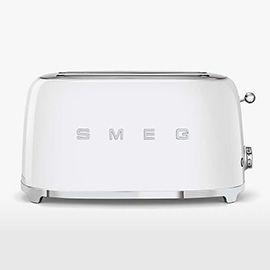 20% off select Smeg 4-Slice Toasters‡